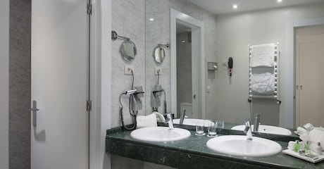 Room Camera Superior con vista e terrazza